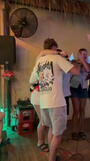 Invasion der Engländer 😏 #myanmar #reisen #weltreise #auswandern #reisevlog #reisenmachtgl #reiseblogger #urlaub #reisetipps #geheimtipp #fernweh #reiselust #reiseziele #abenteuer