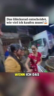 Ich darf nicht frei entscheiden wie viel ich kaufen will?!?😱
Was zunächst wie ein kleiner Spaß aussieht, ist tatsächlich eine bekannte Besonderheit auf den Märkten in Yangon. Die sogenannten Ice Lollies werden dort teilweise mit einem kleinen „Ice Lolly Roulette“ verkauft – besonders bei Kindern beliebt 🍦🇲🇲
aboniere  @Frankysodyssey  für mehr Reisecontent! 
#reisen #myanmar #food