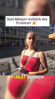 Wäre die Welt FRIEDLICHER ohne Männer?😳😇
Was ist deine Meinung zu dem Thema?
Ist Angst der jungen Dame begründet oder ist das ganze etwas übertrieben? 
Teile gerne deine Meinung oder Erfahrungen in den Kommentaren! 
#remigration #politik #männer #frauen