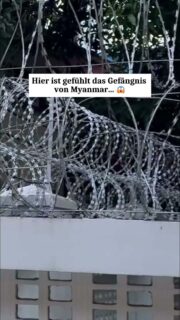 Gefängnis mit Happy End?
Hinter hohen Mauern, Stacheldraht und Security befinden sich in Myanmar oft moderne Malls und wohlhabende Wohnanlagen. Die starke Absicherung hängt unter anderem mit der langen politischen Instabilität, der Militärherrschaft und der angespannten Sicherheitslage zusammen. Dadurch wirkt manches von außen fast wie ein Gefängnis, obwohl sich dahinter eine ganz andere Welt befindet. 🇲🇲 
aboniere  @Frankysodyssey  für mehr Reisecontent! 
#myanmar #vlog #travel #reisen #asia #asien